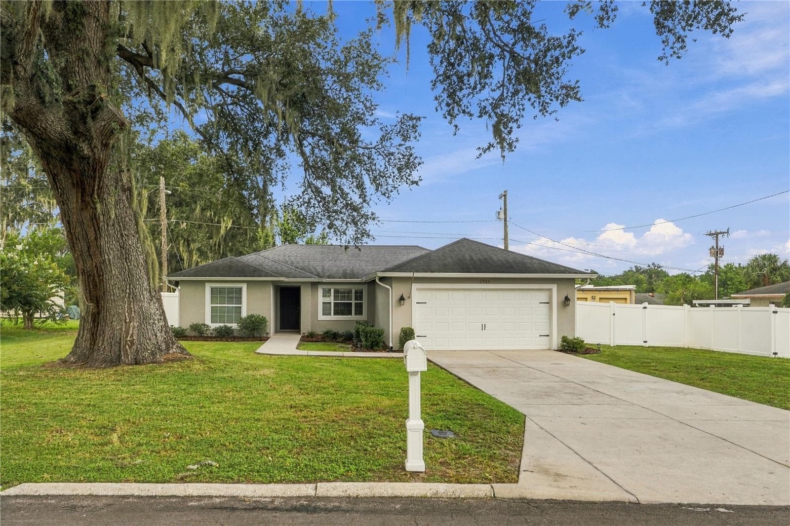 Single Family Residence at 1324 AUBURN ST, LAKELAND, photo 33 of 33