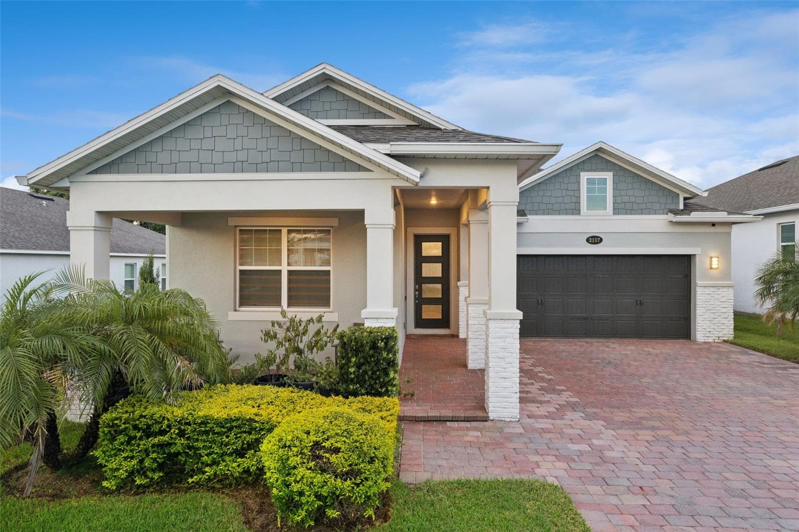 2107 BAY LINE RD