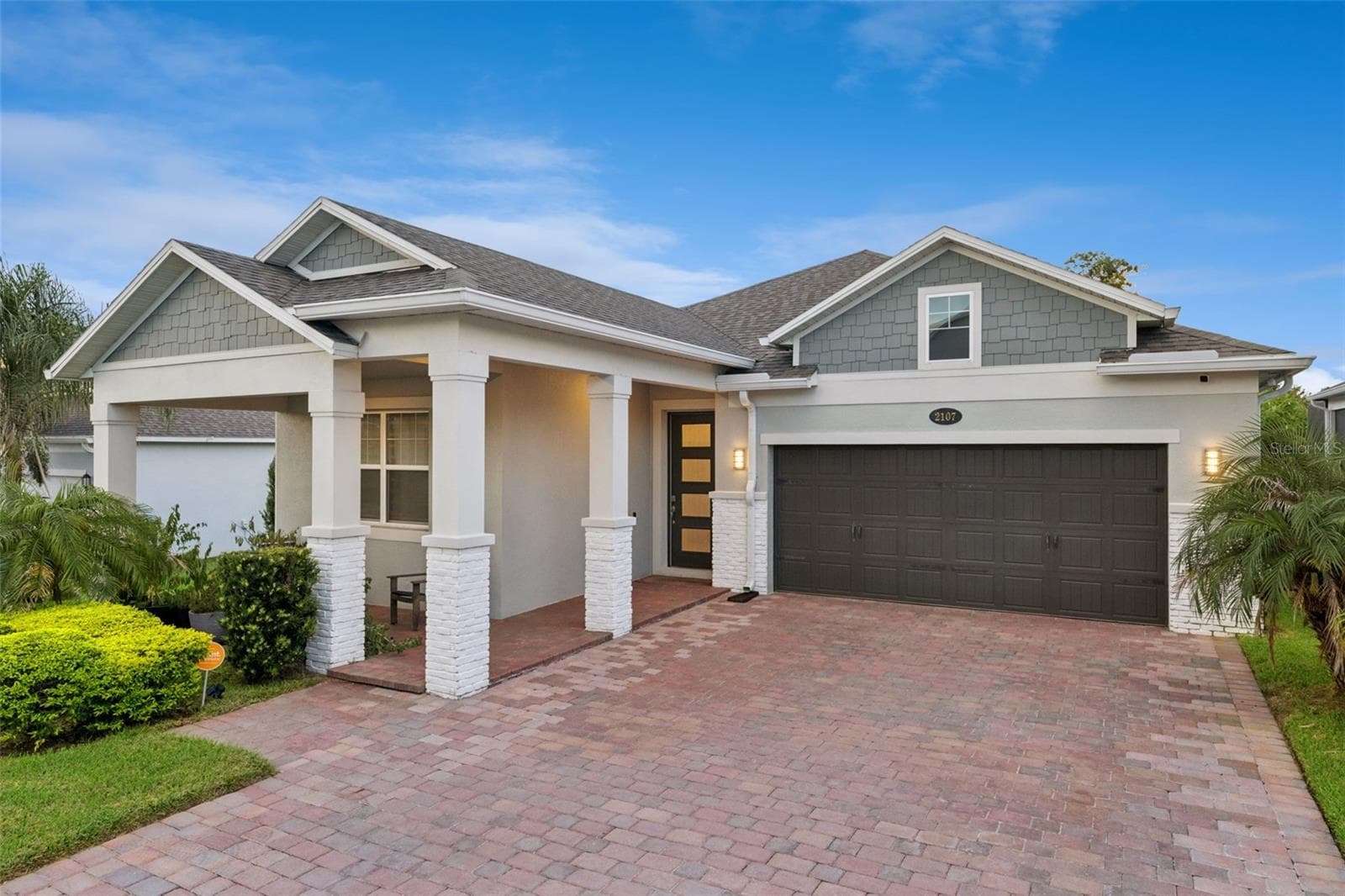 Single Family Residence at 2107 BAY LINE RD, OAKLAND, photo 2 of 57