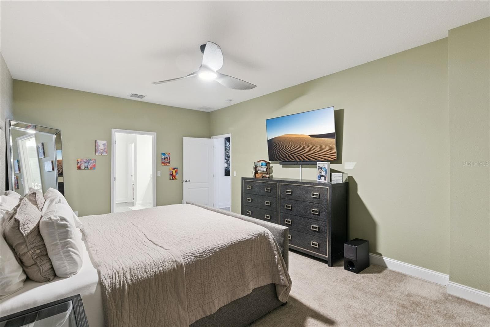 Maater bedroom - 2107 BAY LINE RD, OAKLAND