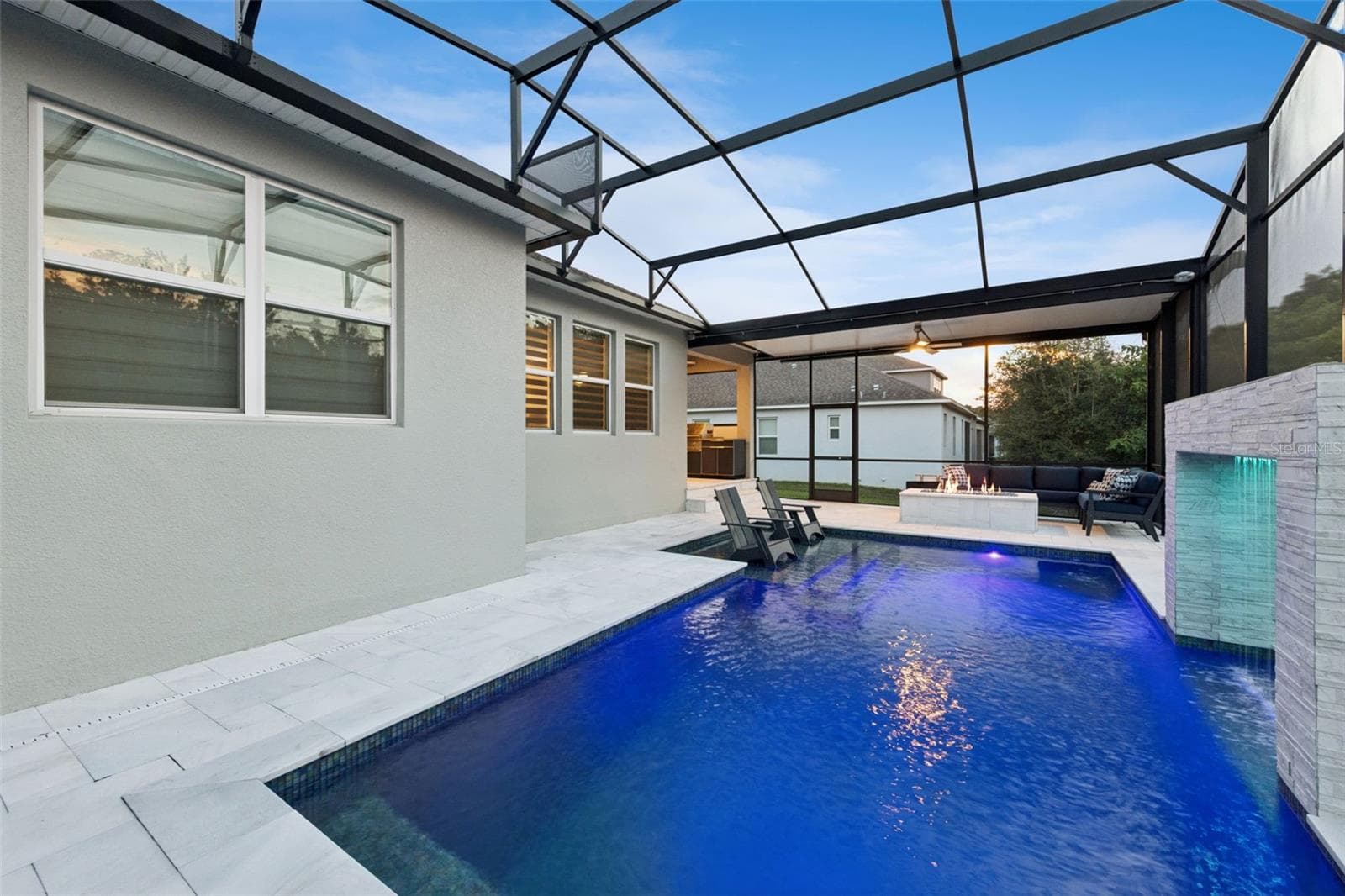 Custom pool with lights - 2107 BAY LINE RD, OAKLAND