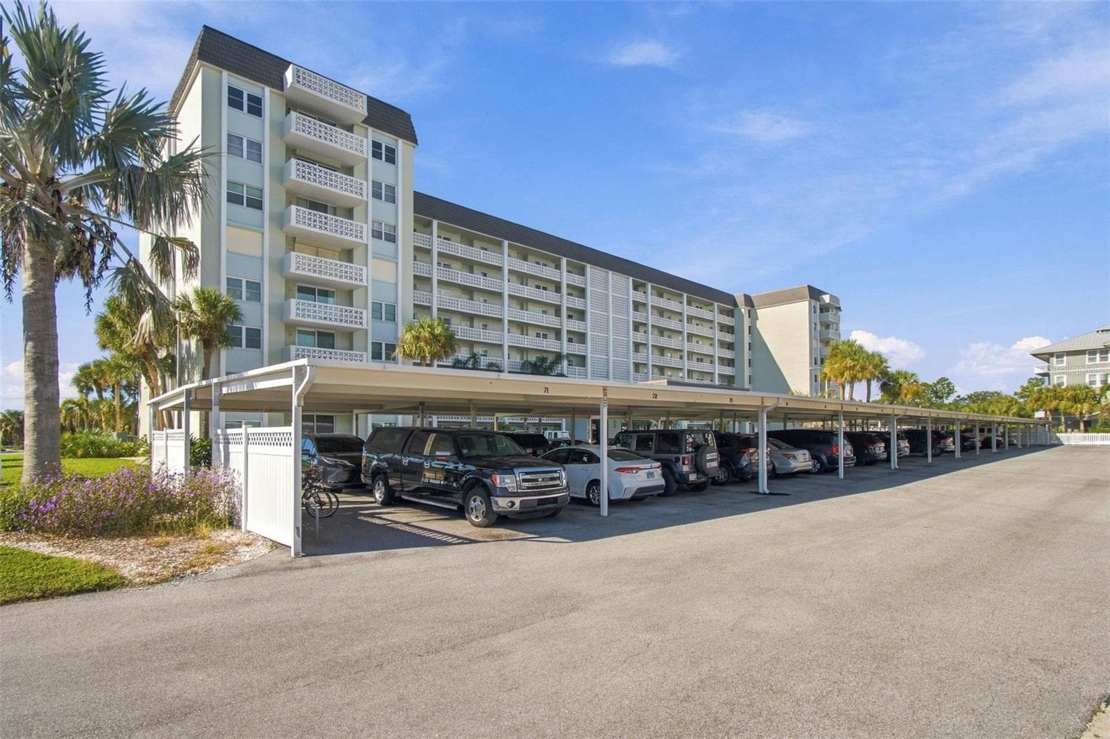 Condominium at 9 FORBES PL #412, DUNEDIN, photo 9 of 95