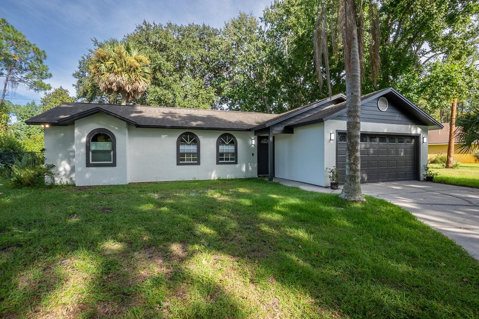 16 WARREN PL