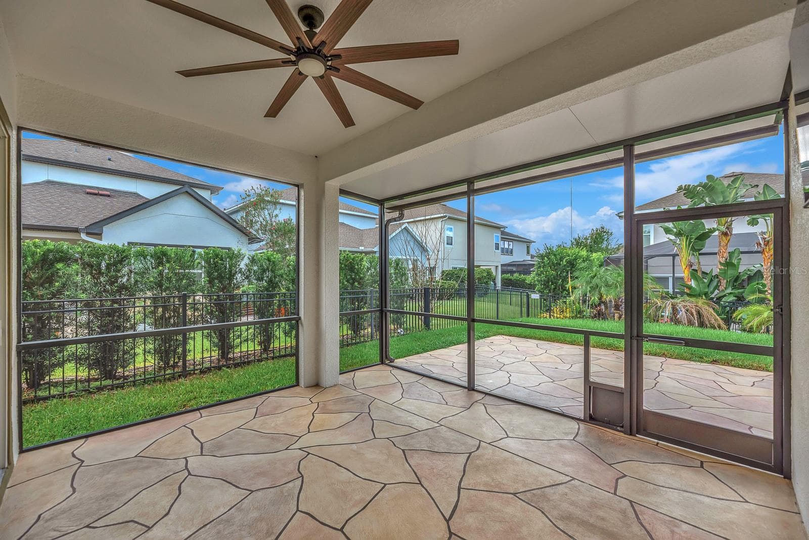 Single Family Residence at 14116 NATURES RESERVE DR, LITHIA, photo 5 of 34