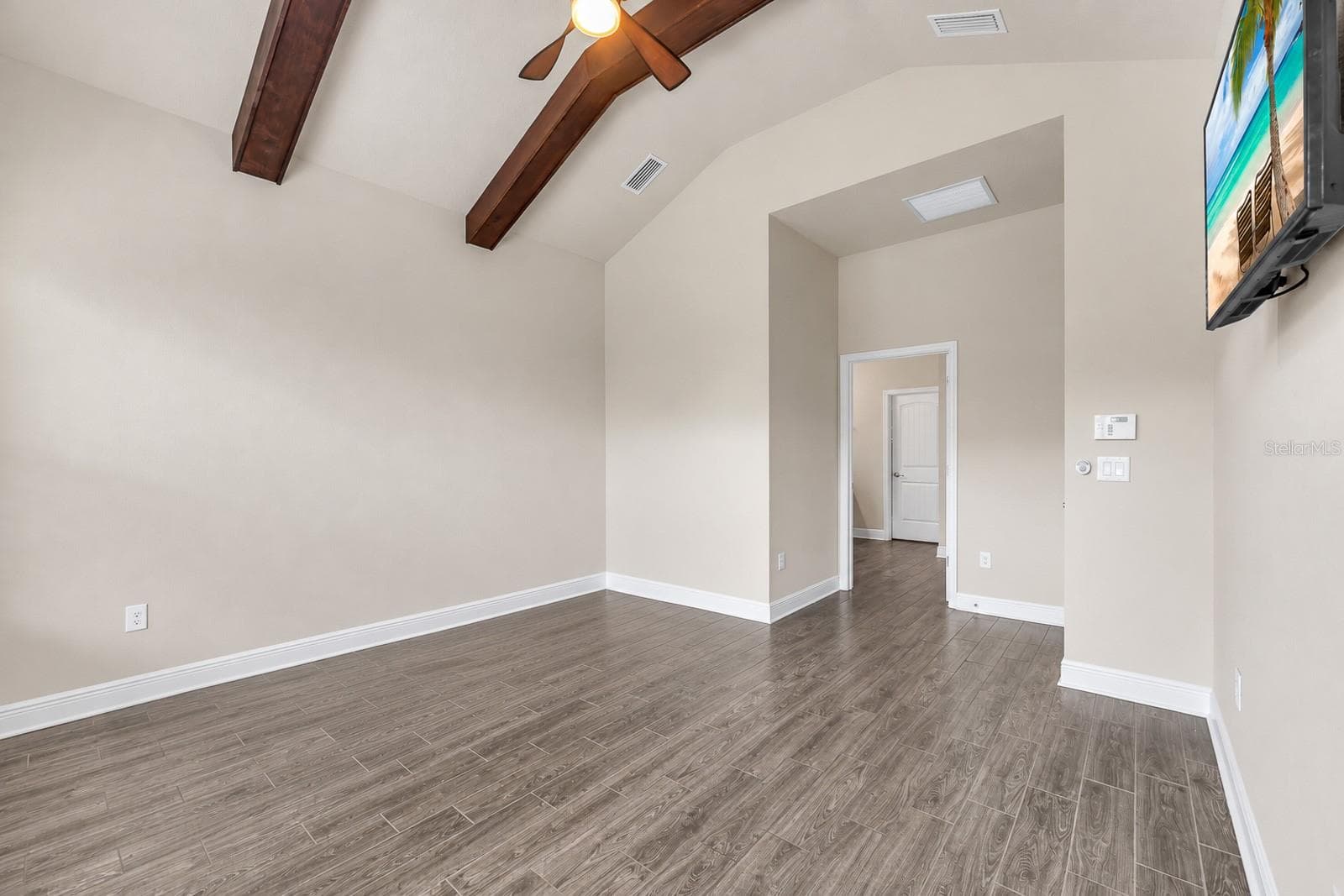 Single Family Residence at 14116 NATURES RESERVE DR, LITHIA, photo 17 of 34