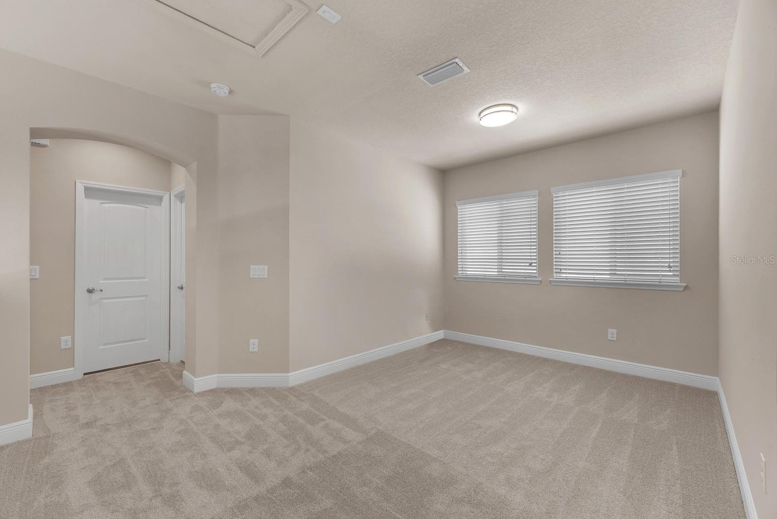 Single Family Residence at 14116 NATURES RESERVE DR, LITHIA, photo 22 of 34