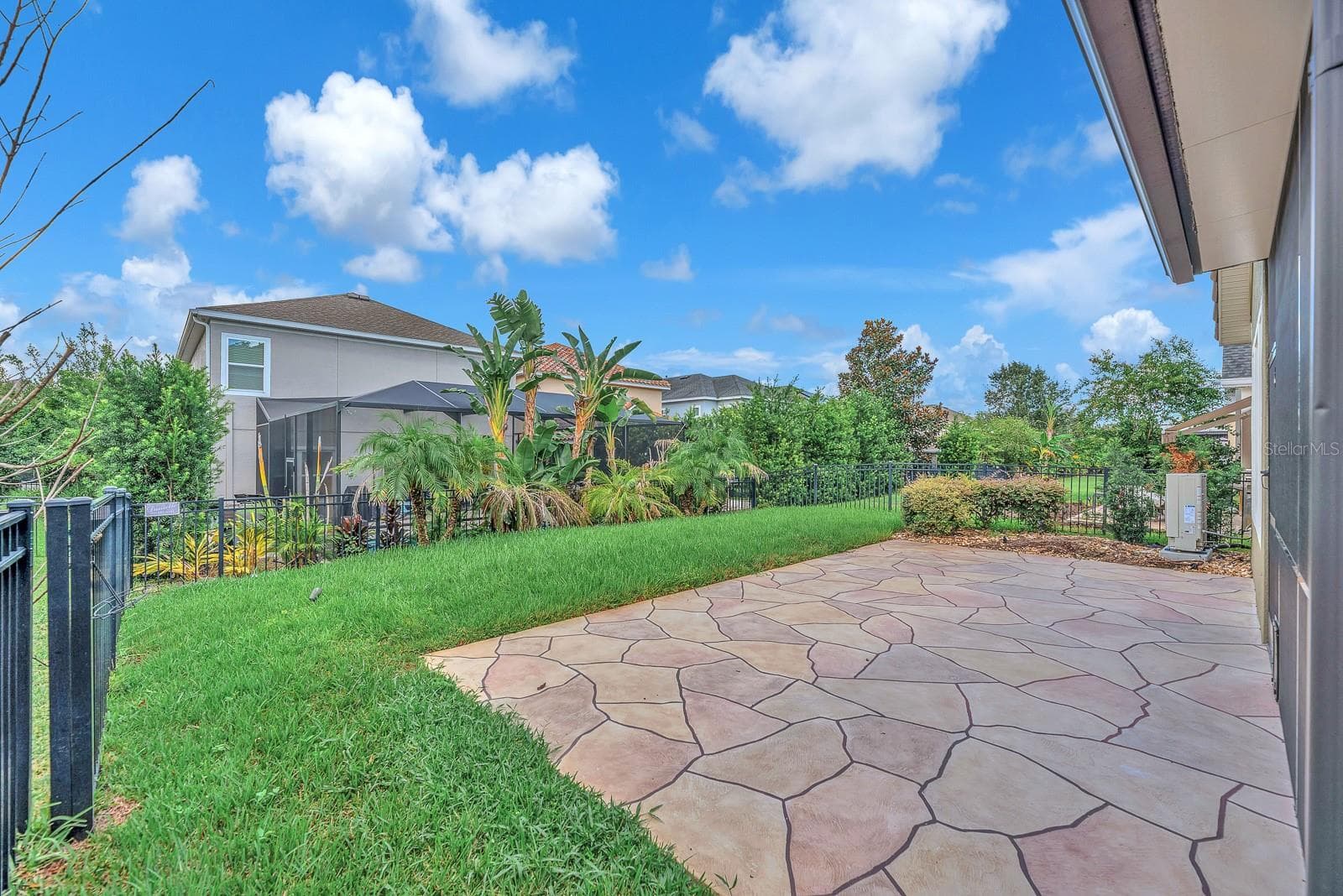 Single Family Residence at 14116 NATURES RESERVE DR, LITHIA, photo 31 of 34