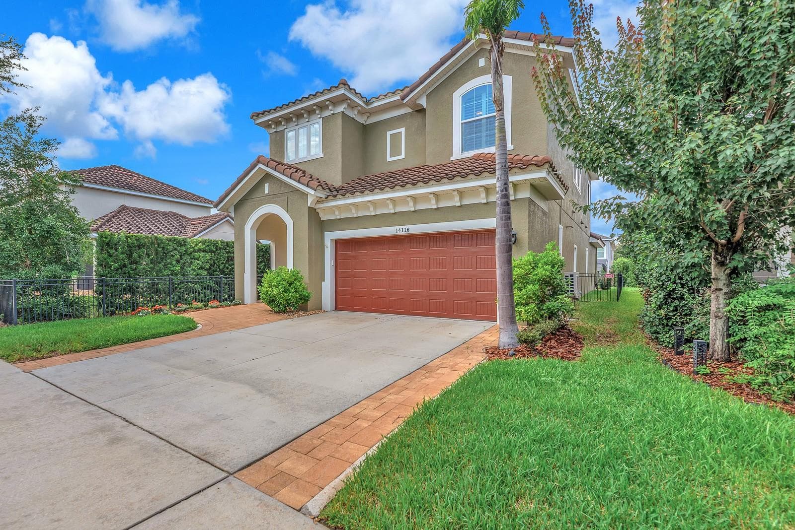 Single Family Residence at 14116 NATURES RESERVE DR, LITHIA, photo 32 of 34