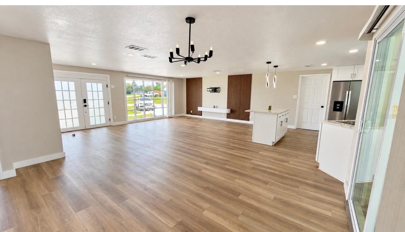Single Family Residence at 1359 TYLER AVE, SPRING HILL, photo 4 of 28