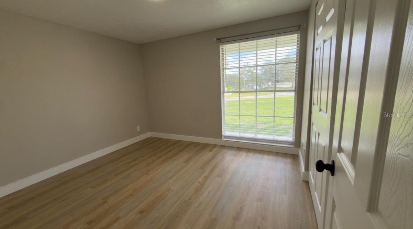 Single Family Residence at 1359 TYLER AVE, SPRING HILL, photo 7 of 28