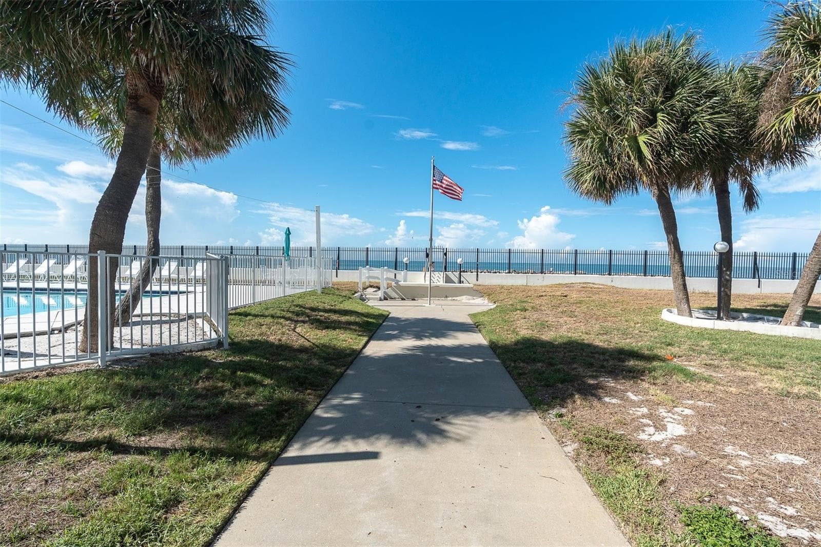 Condominium at 7000 BEACH PLZ #303, ST PETE BEACH, photo 39 of 39