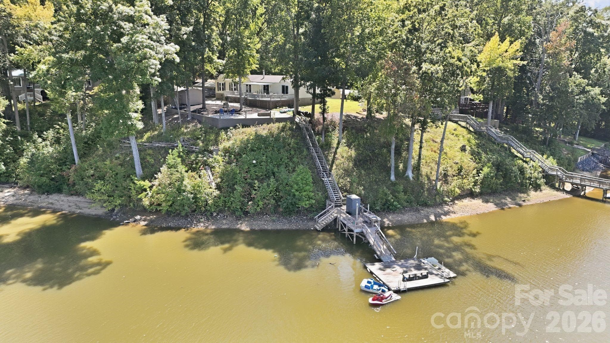 Single Family Residence at 380 Lake Landing Drive, Salisbury, photo 3 of 40