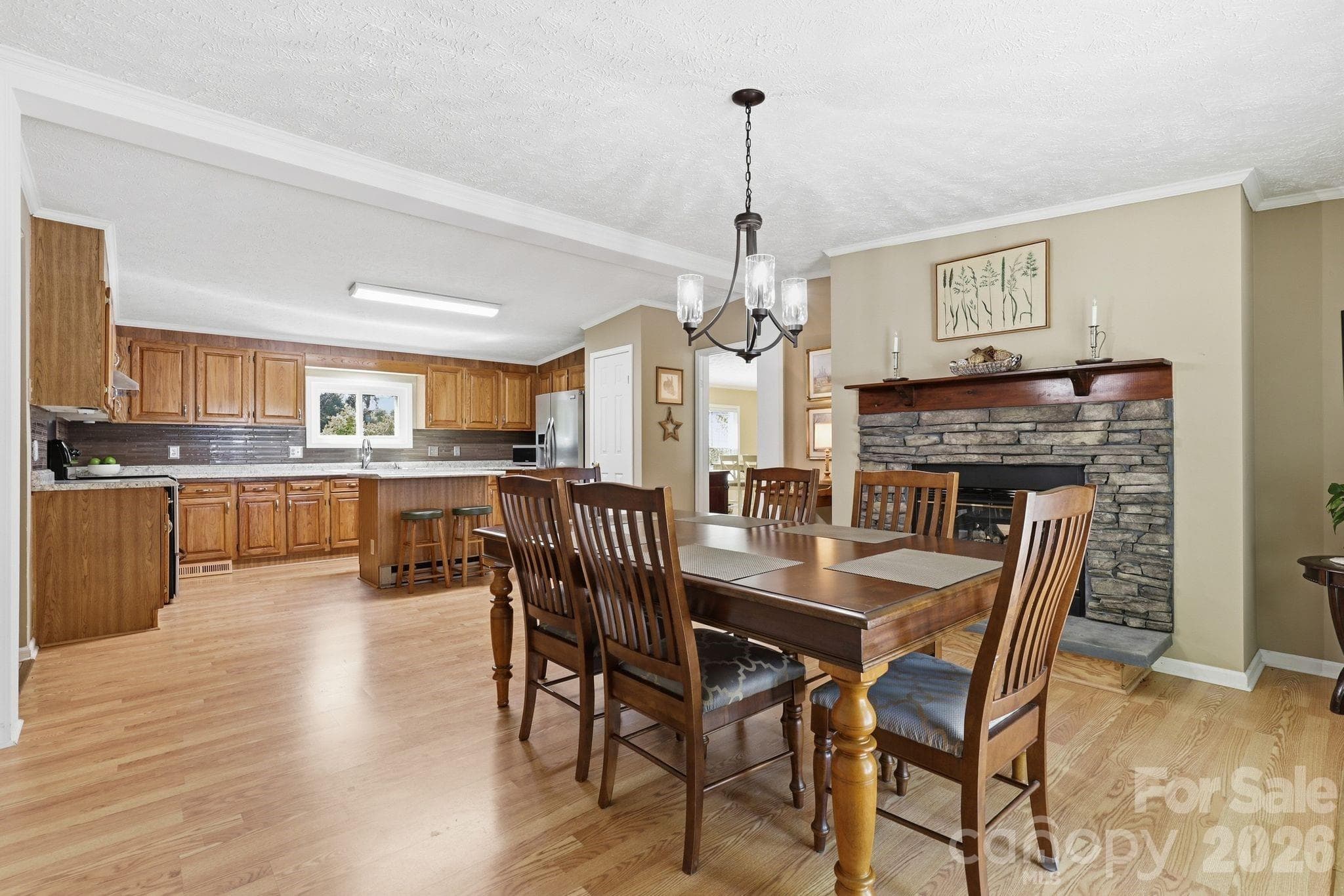 Single Family Residence at 380 Lake Landing Drive, Salisbury, photo 19 of 40