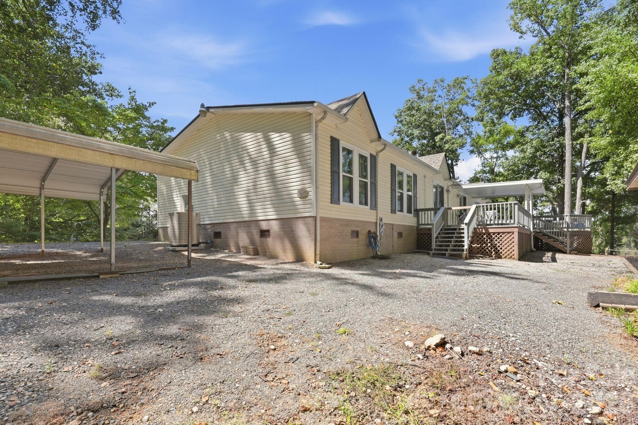 Single Family Residence at 380 Lake Landing Drive, Salisbury, photo 31 of 40