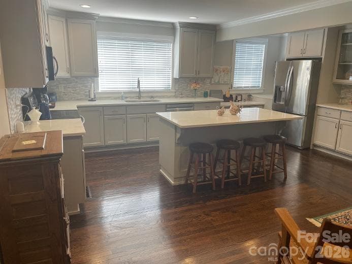 Eat-in Kitchen - plenty of prep space with 4 stools at the island - 1670 Dale Earnhardt Boulevard, Kannapolis