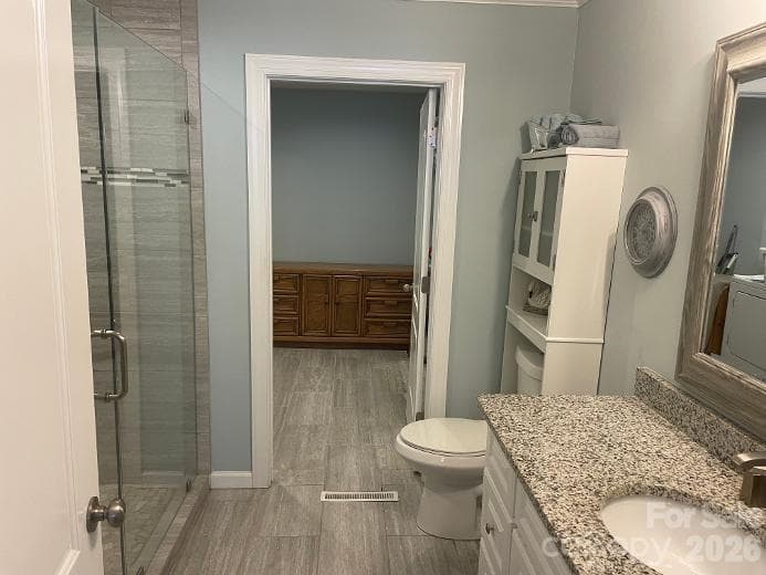 Primary Bath - 8'3" X 9'6" - 1670 Dale Earnhardt Boulevard, Kannapolis