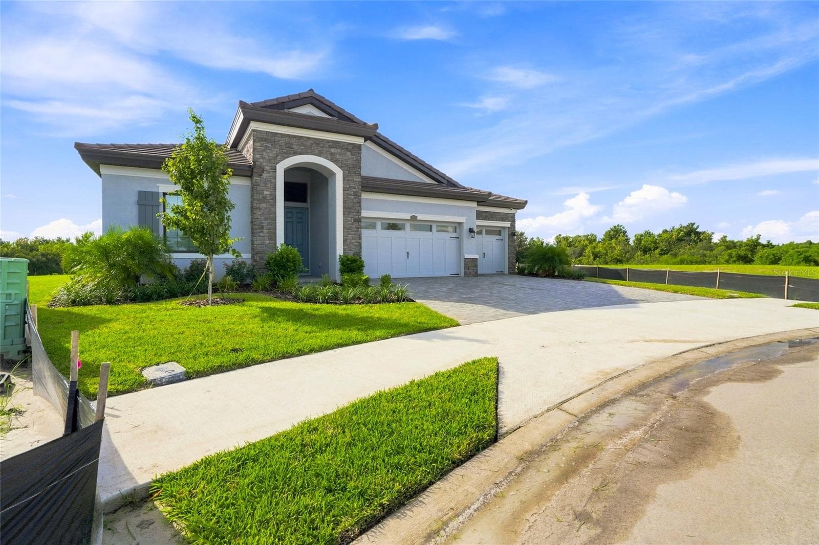 Single Family Residence at 10064 LILAC MANOR TRCE, SAN ANTONIO, photo 3 of 60