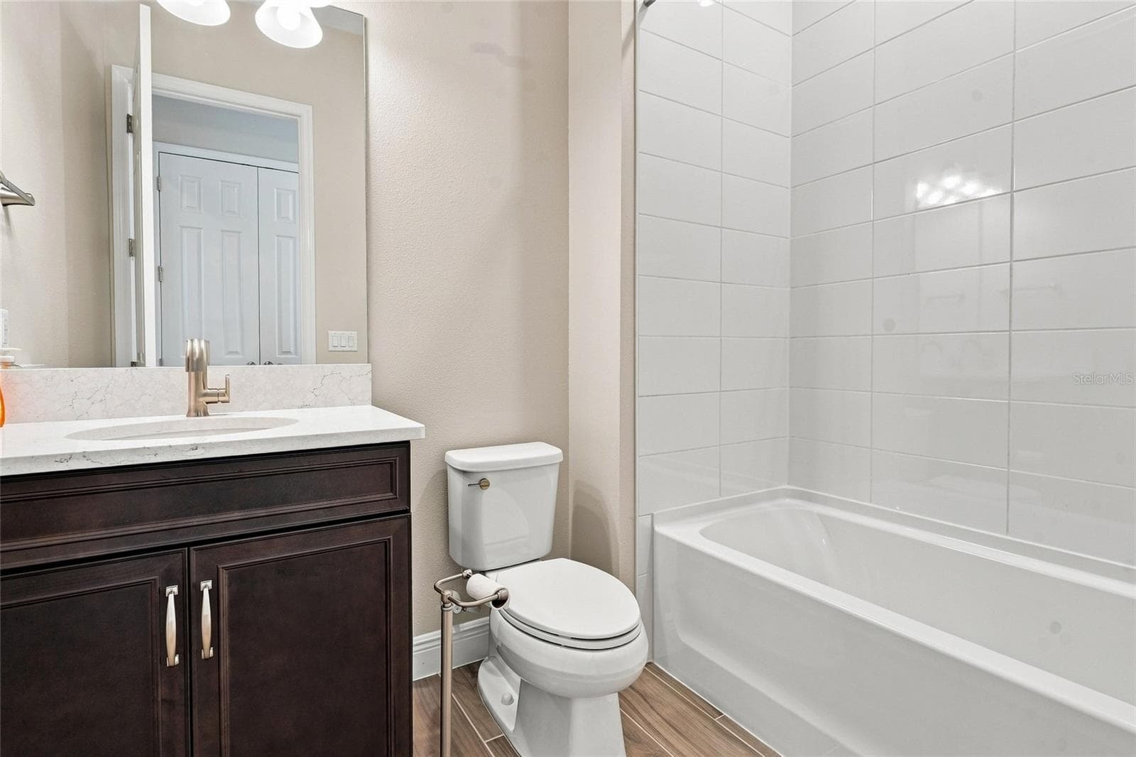 Single Family Residence at 10064 LILAC MANOR TRCE, SAN ANTONIO, photo 12 of 60