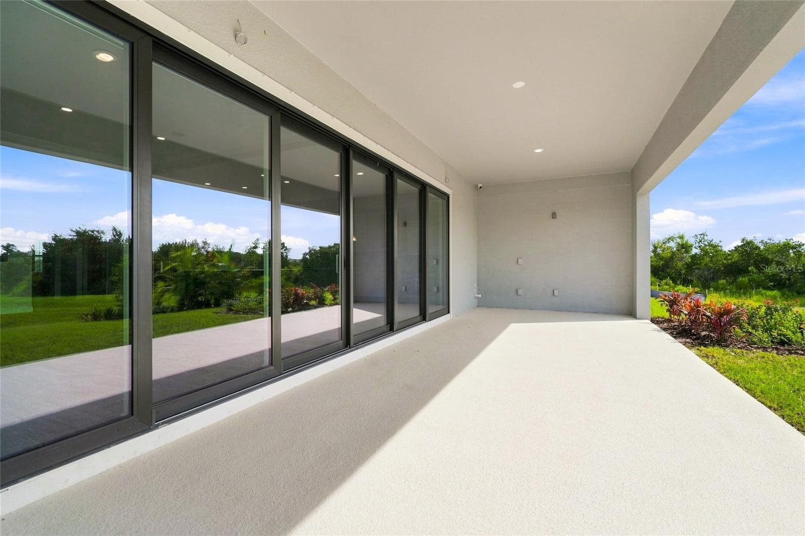 Single Family Residence at 10064 LILAC MANOR TRCE, SAN ANTONIO, photo 31 of 60