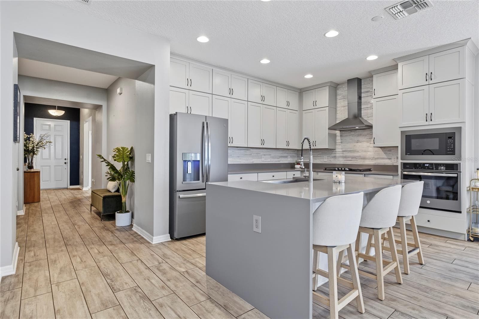 Single Family Residence at 776 ORANGE BELT LOOP, WINTER GARDEN, photo 10 of 35