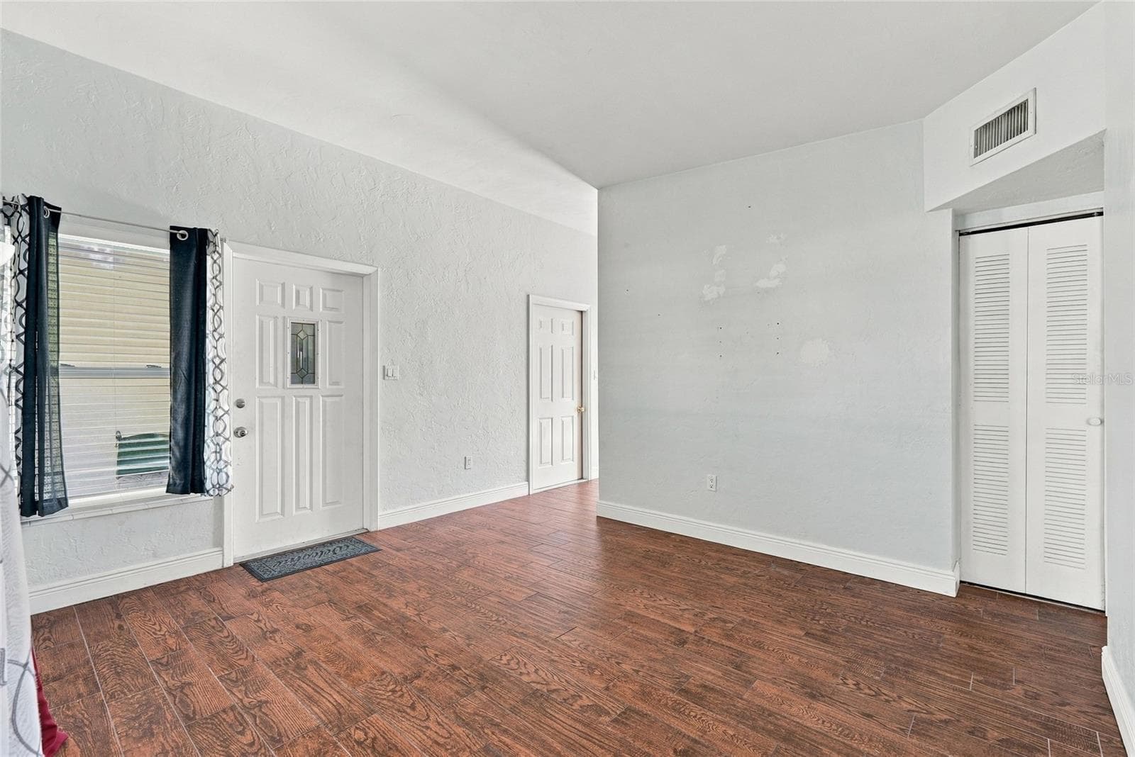 front door - 10594 104TH AVE, LARGO