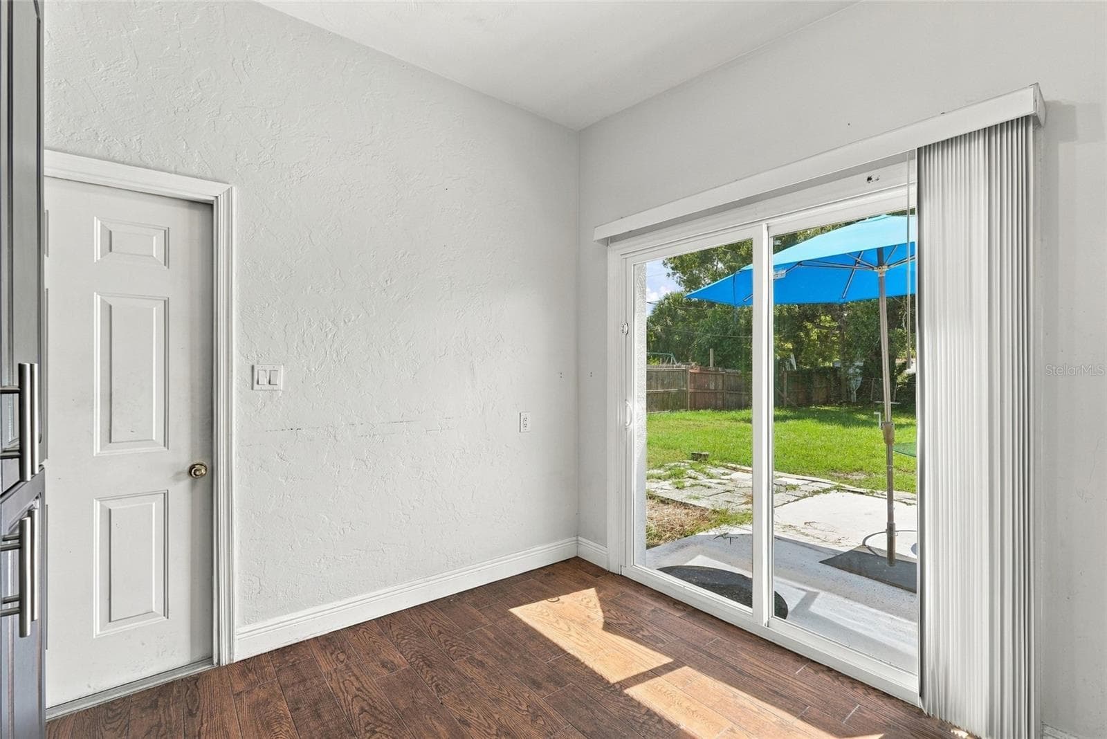 Dining area - 10594 104TH AVE, LARGO