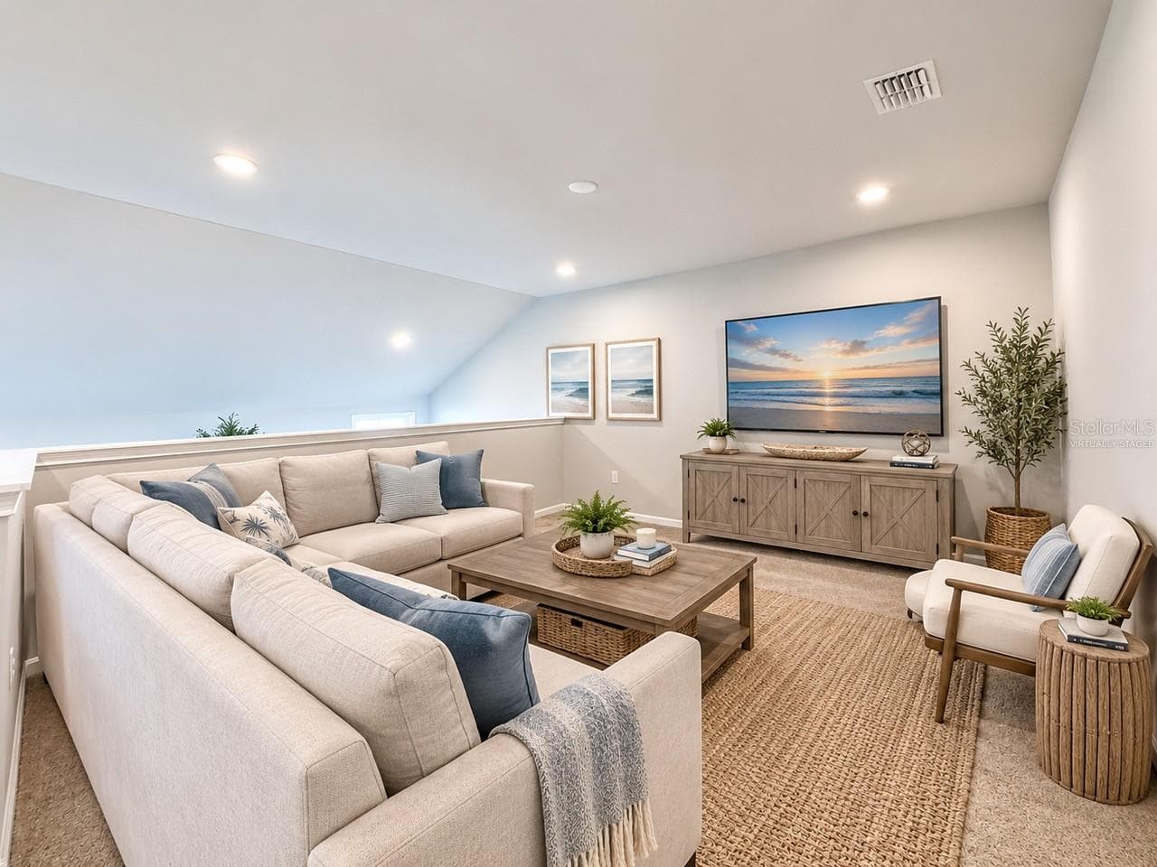 Virtually Staged - 5517 COACHWOOD CV, BRADENTON