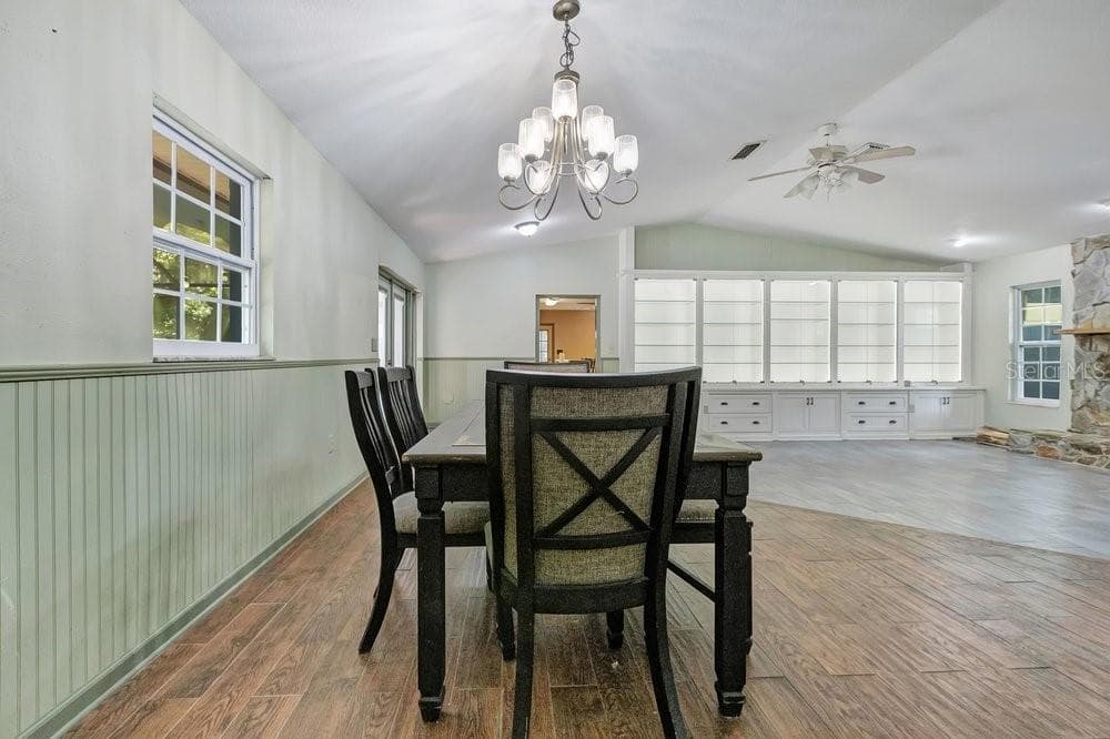 Single Family Residence at 1121 OLD POLK CITY RD, LAKELAND, photo 11 of 47