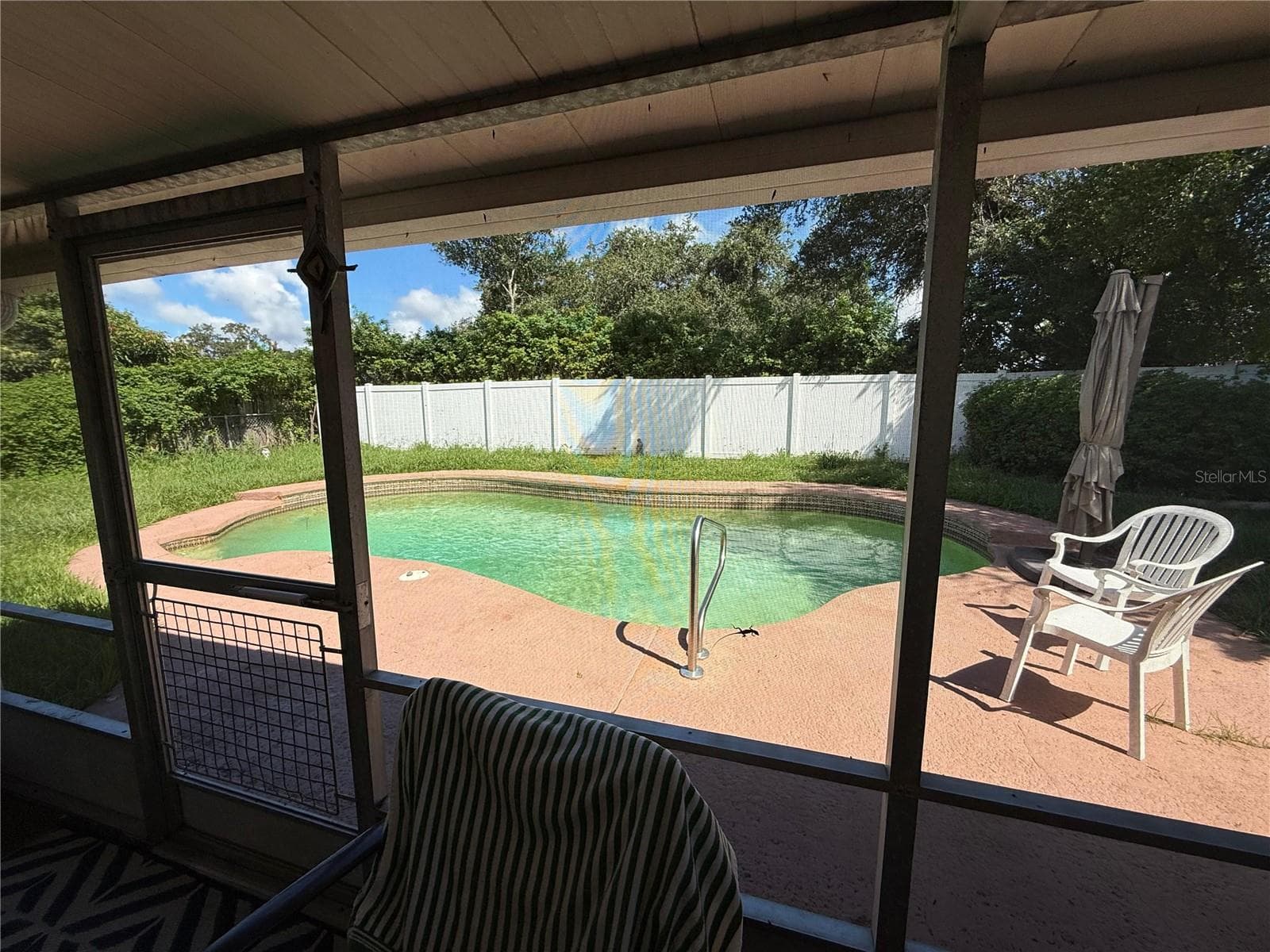 Single Family Residence at 9085 ARNDALE CIR, TAMPA, photo 15 of 20