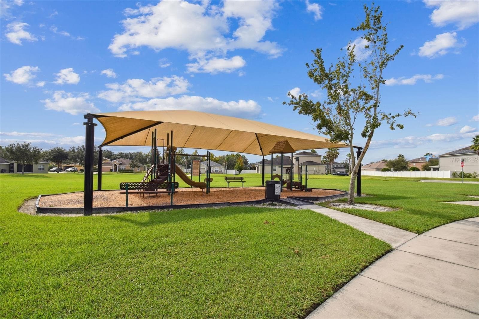Single Family Residence at 925 BAINBRIDGE LOOP, WINTER GARDEN, photo 52 of 52