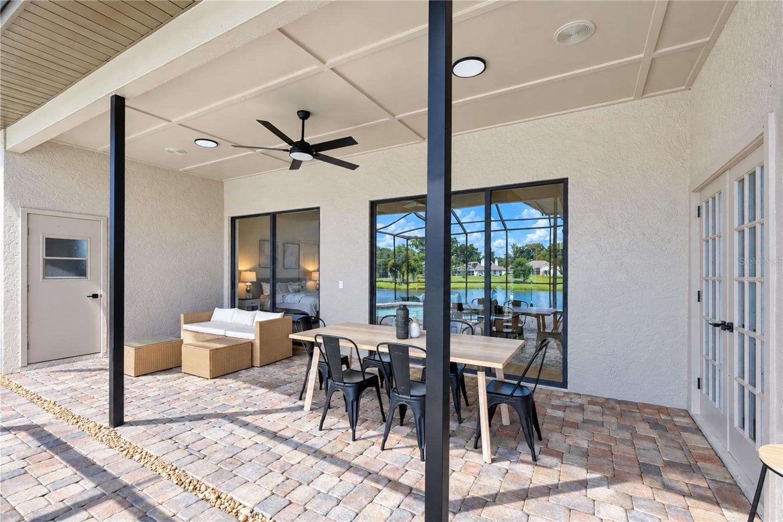 Lanai - Paver Deck - 806 SANDRINGHAM LN, LUTZ