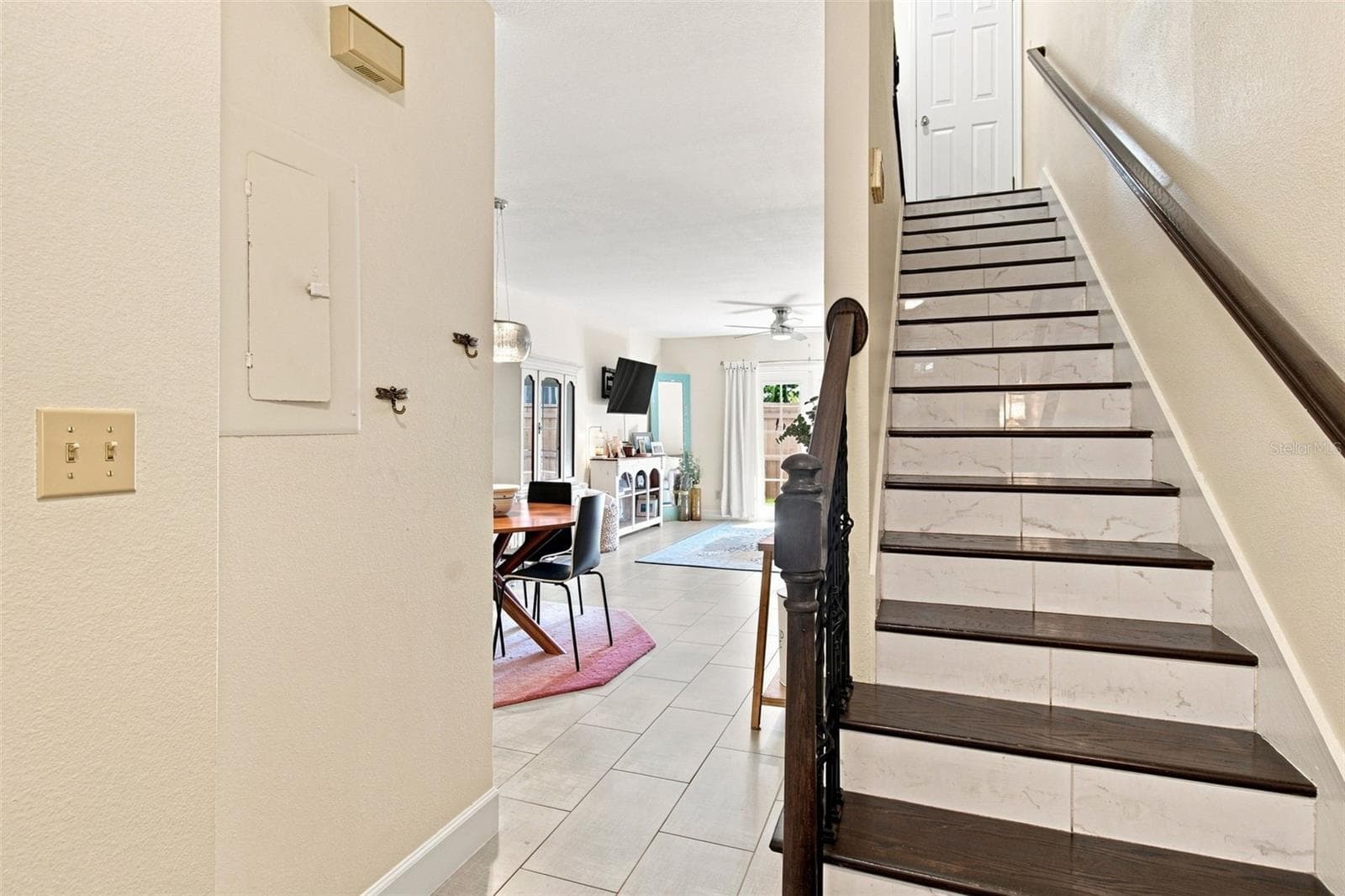 Townhouse at 506 S WILLOW AVE #13, TAMPA, photo 19 of 46