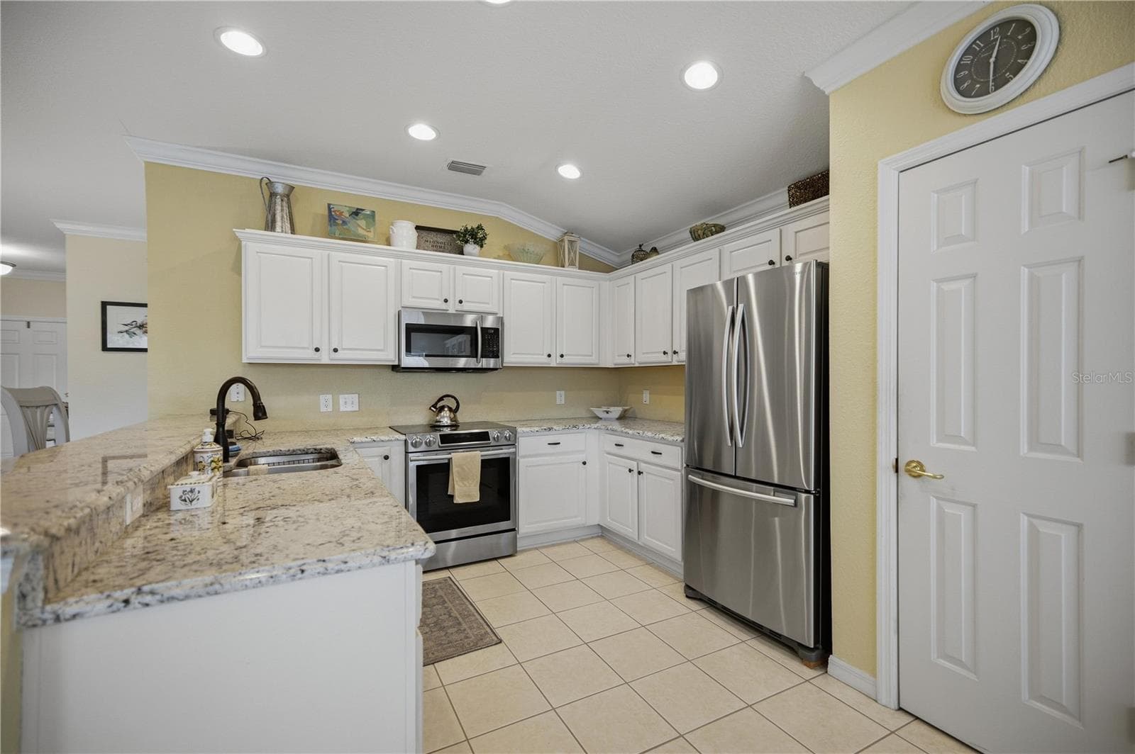 Single Family Residence at 9191 SE 118TH LOOP, SUMMERFIELD, photo 15 of 71