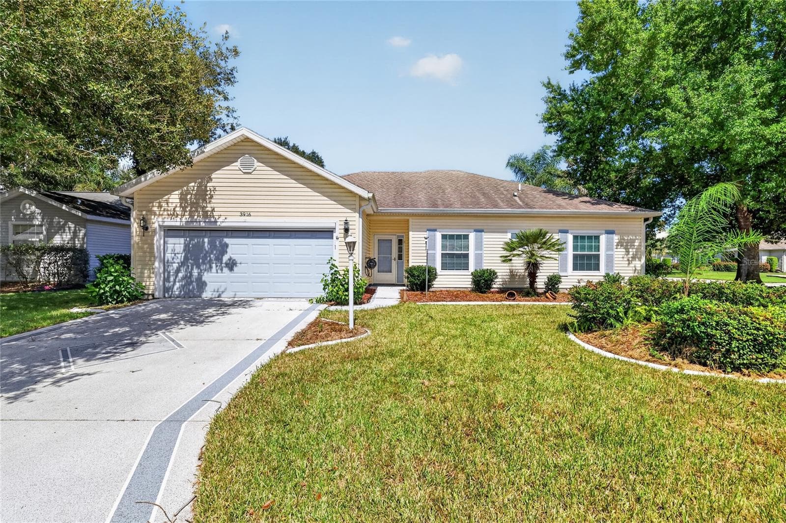 3916 MANOR OAKS CT