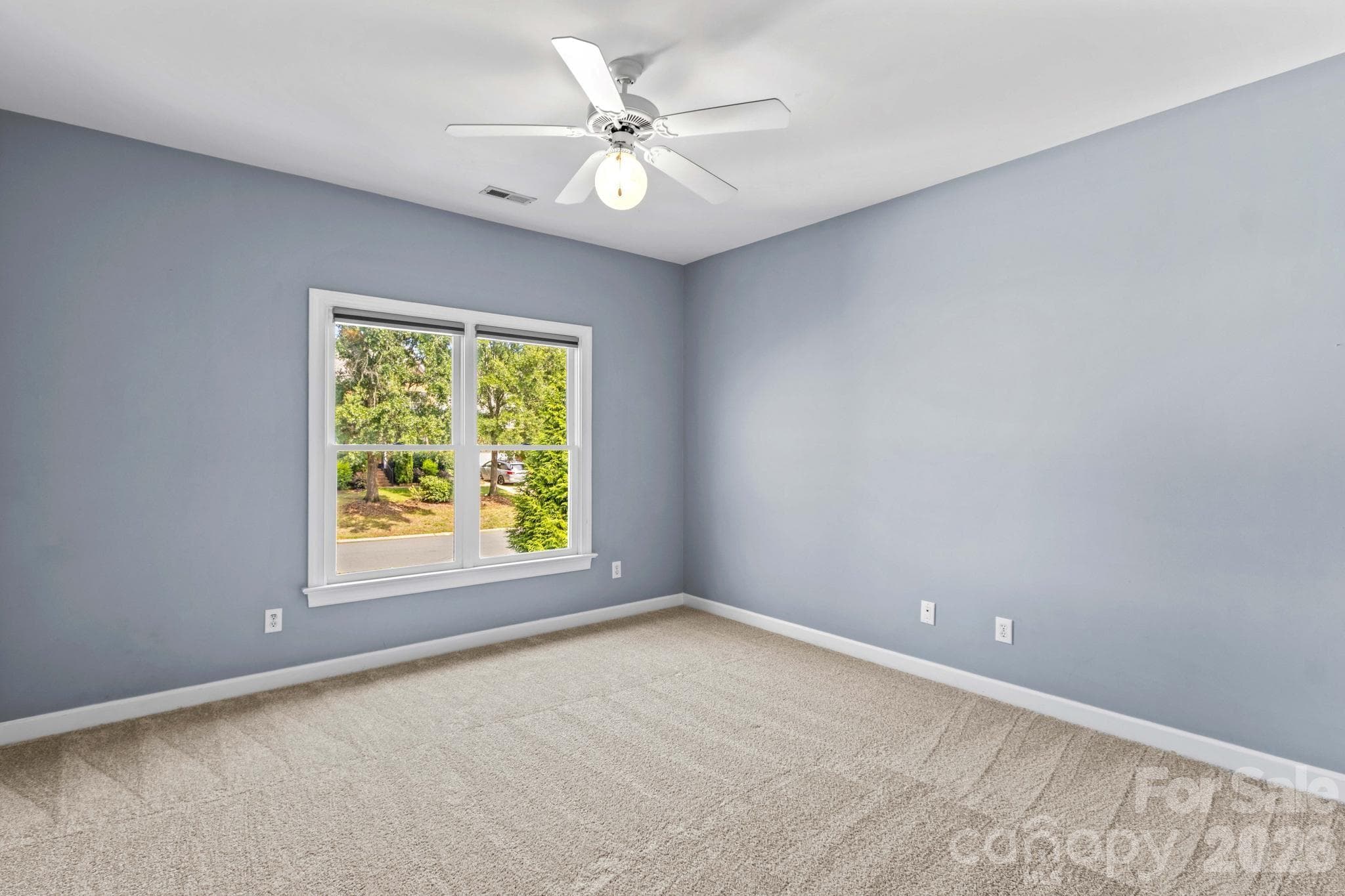 Second floor bedroom #2 is ensuite. - 12822 Cadgwith Cove Drive, Huntersville