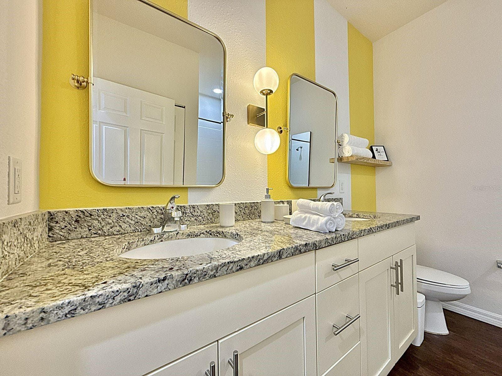 Townhouse at 8988 SILVER PL, KISSIMMEE, photo 12 of 36