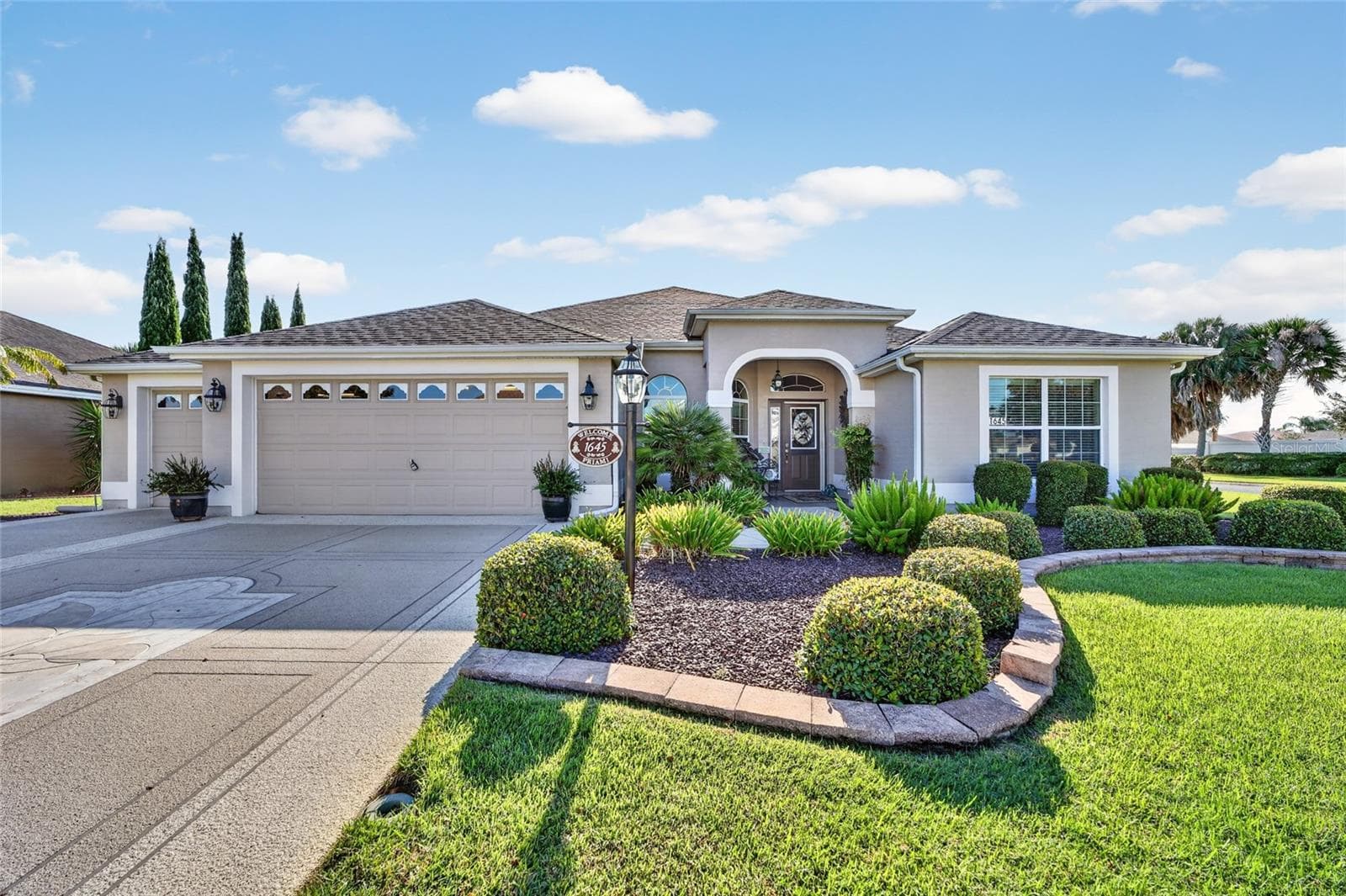 1645 HOLLOW BRANCH WAY