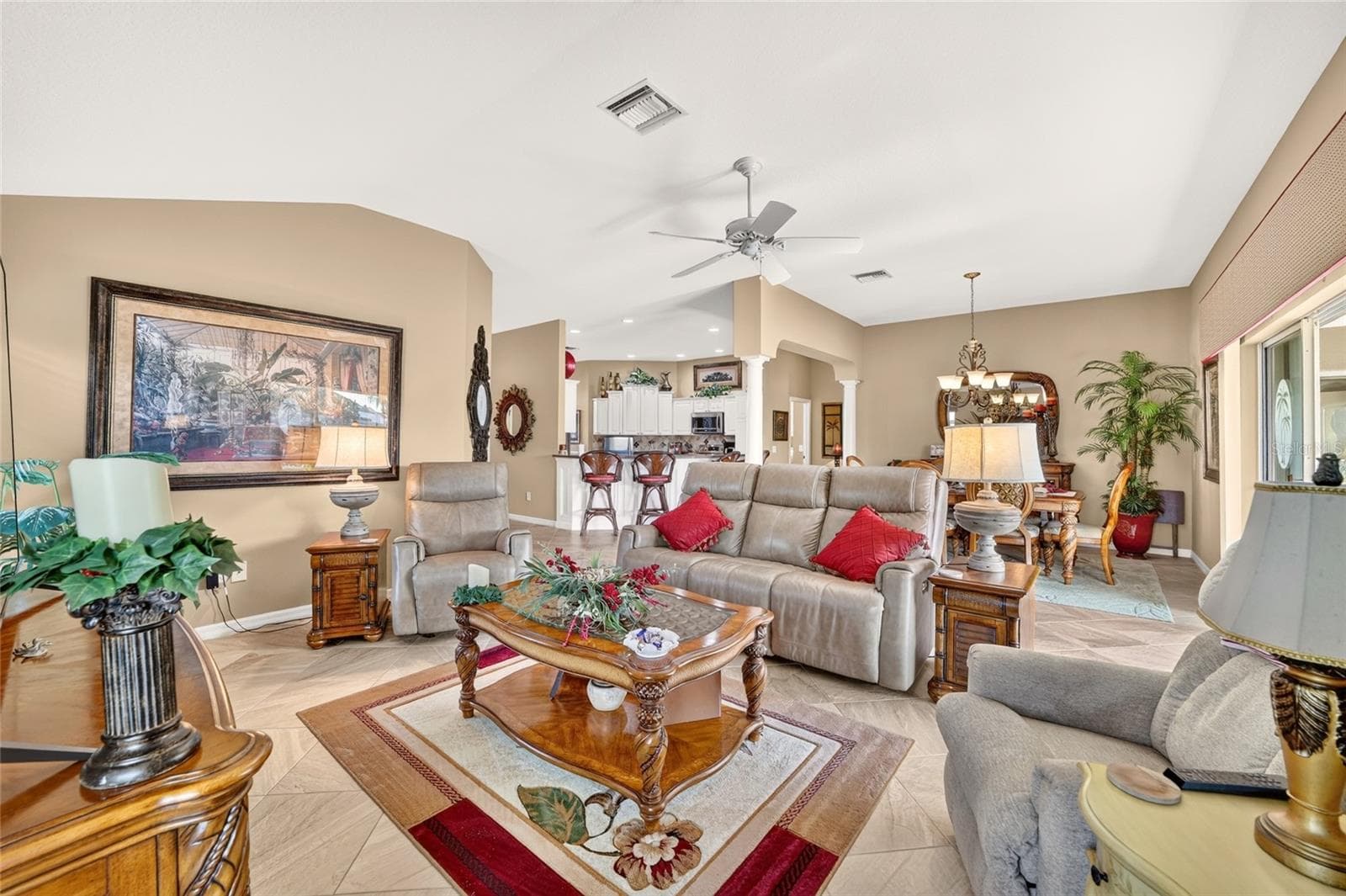 Single Family Residence at 1645 HOLLOW BRANCH WAY, THE VILLAGES, photo 14 of 48