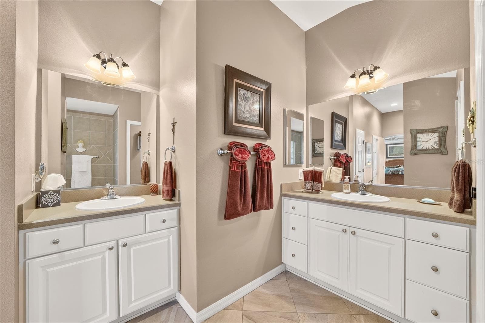 Single Family Residence at 1645 HOLLOW BRANCH WAY, THE VILLAGES, photo 27 of 48