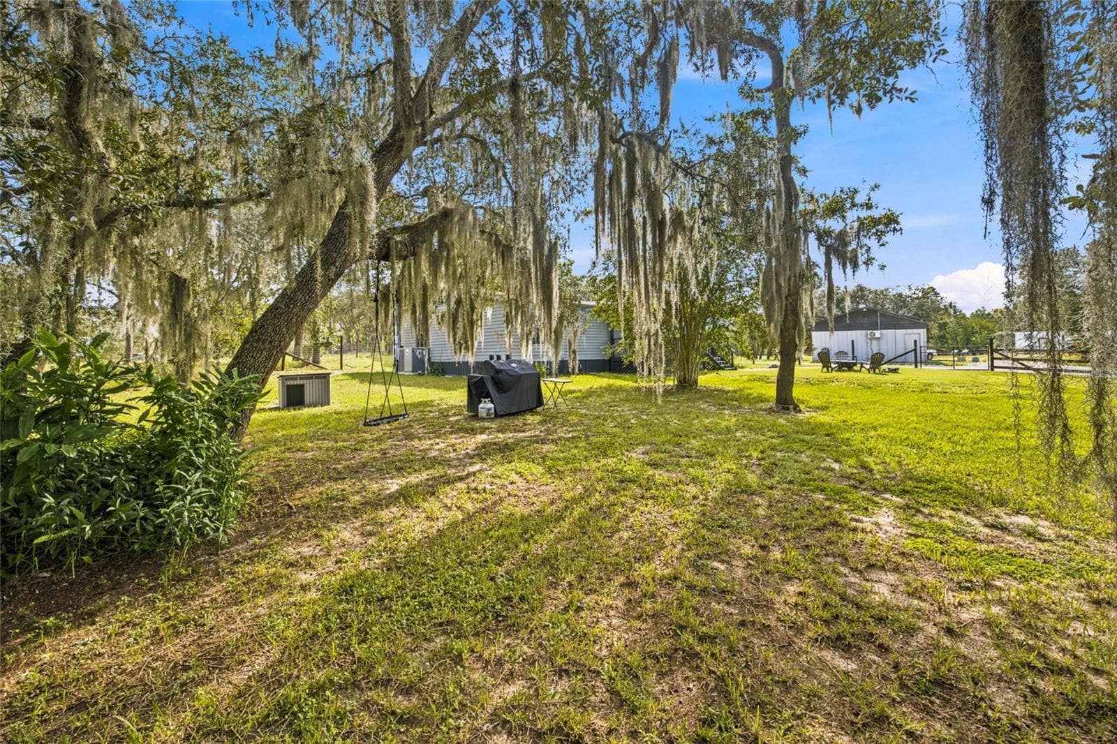 Manufactured Home at 12180 SUNSHINE, BROOKSVILLE, photo 10 of 51