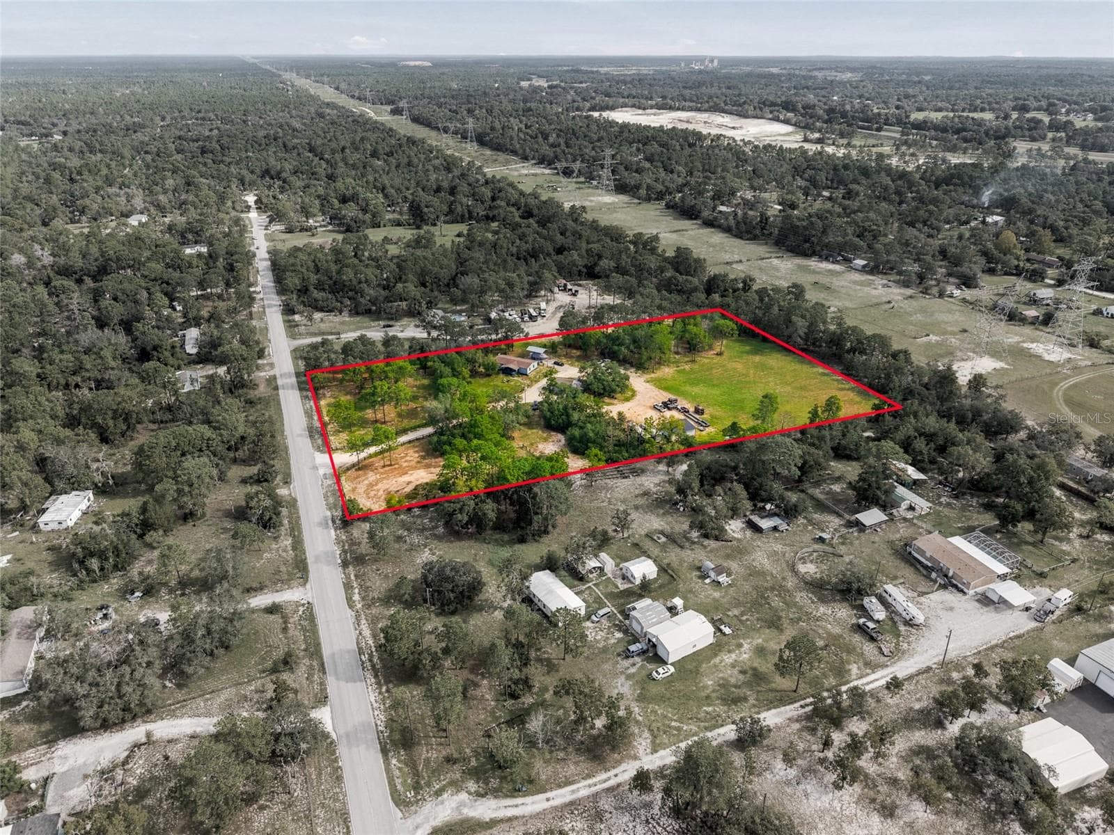 Manufactured Home at 12180 SUNSHINE, BROOKSVILLE, photo 45 of 51