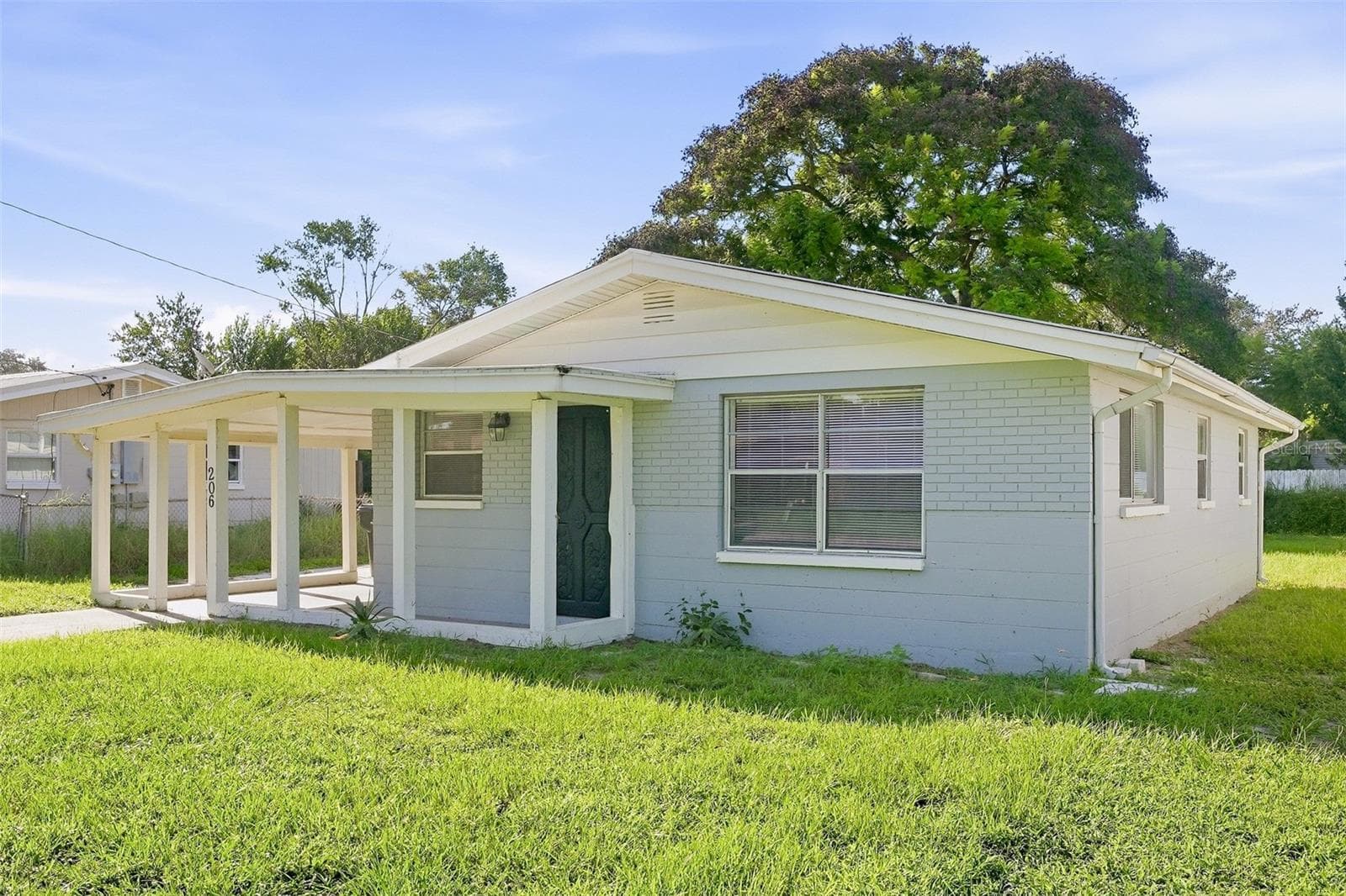Single Family Residence at 206 4TH JPV ST, WINTER HAVEN, photo 2 of 16