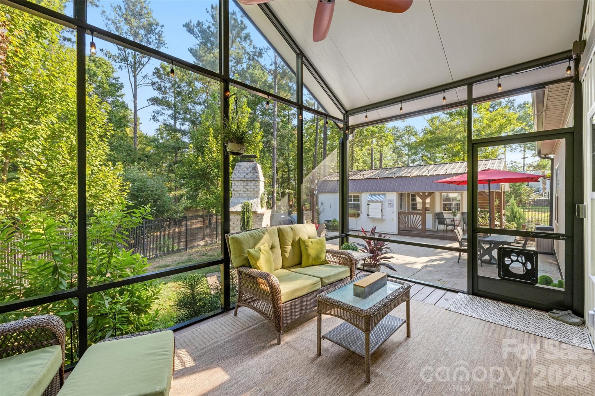 A relaxing outdoor living space perfect for quiet mornings and evenings - 1604 Aragon Beach Road, Rock Hill
