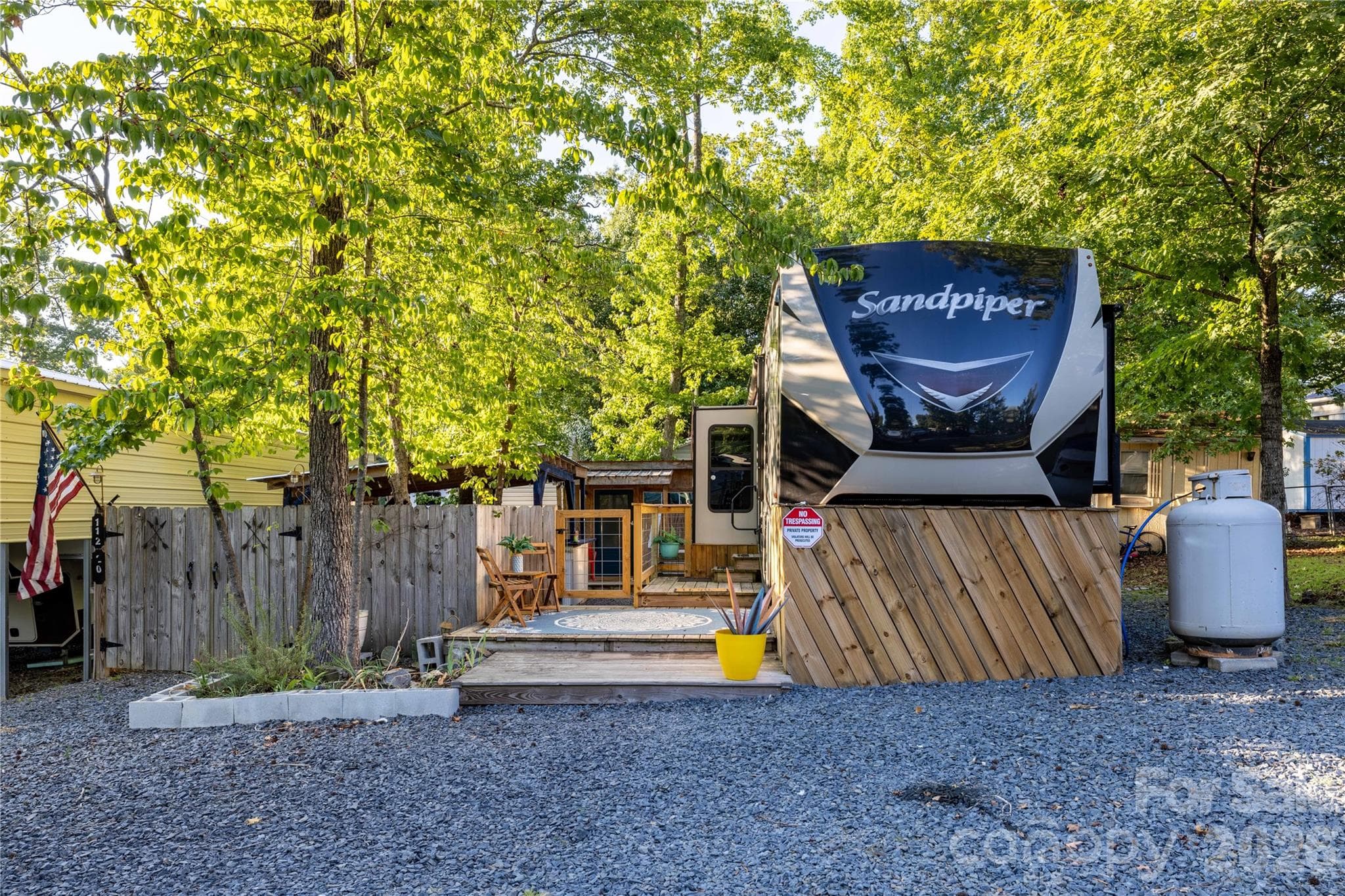 112 Redwood Trail