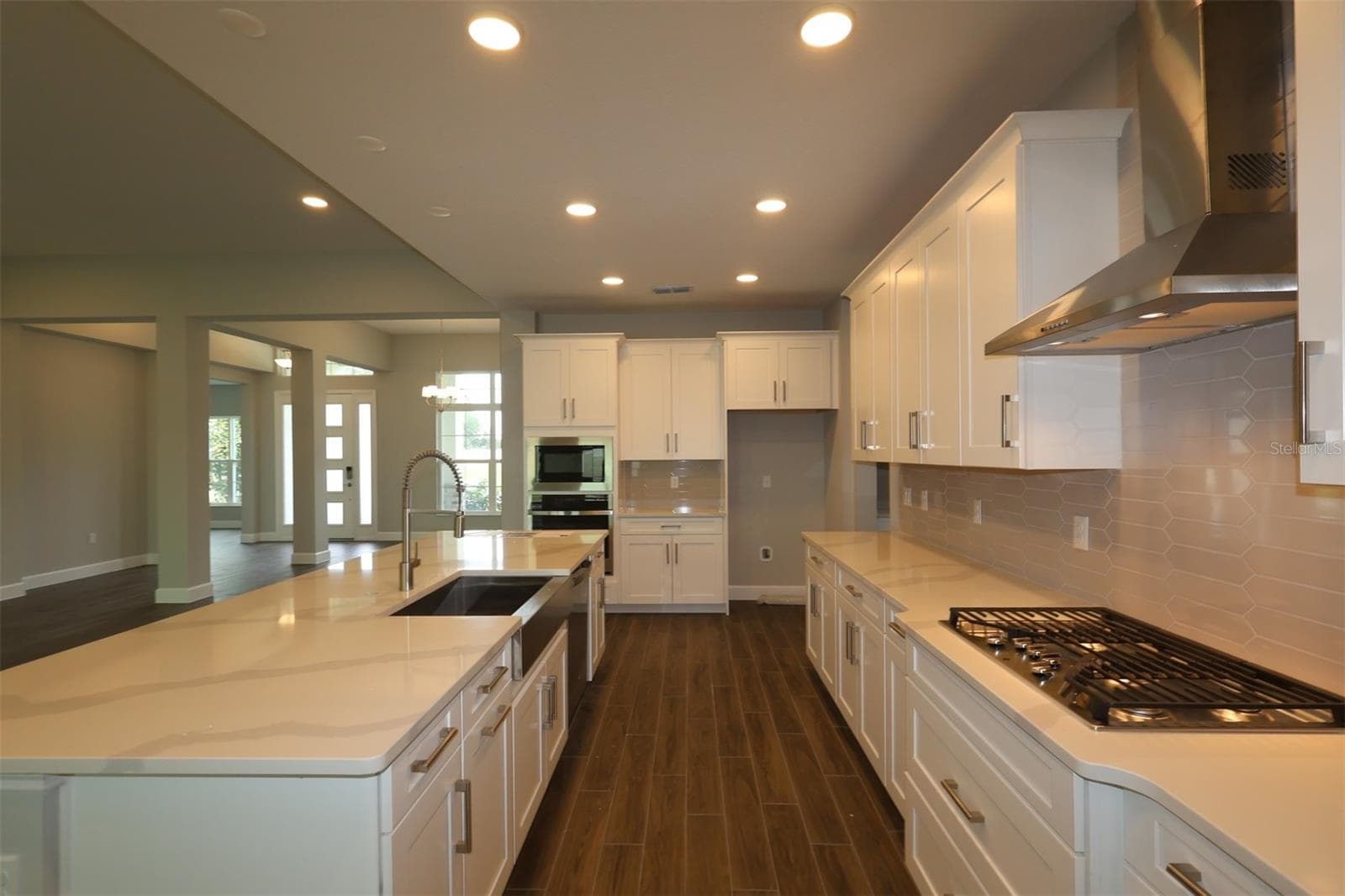 Single Family Residence at 3555 WOLVES CREEK PL, APOPKA, photo 3 of 22