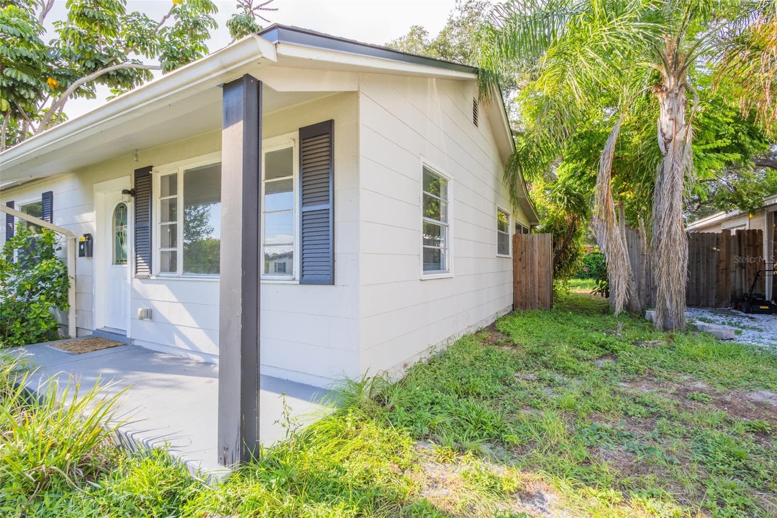 Single Family Residence at 5131 13TH AVE N, ST PETERSBURG, photo 7 of 30