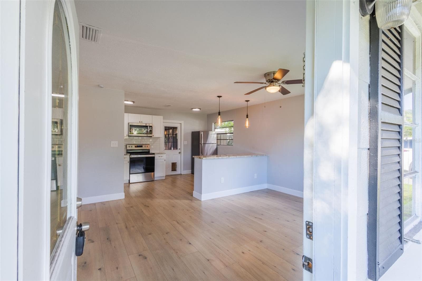 Single Family Residence at 5131 13TH AVE N, ST PETERSBURG, photo 3 of 30