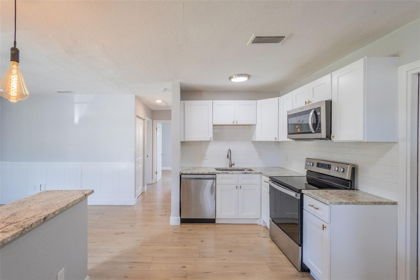Single Family Residence at 5131 13TH AVE N, ST PETERSBURG, photo 10 of 30