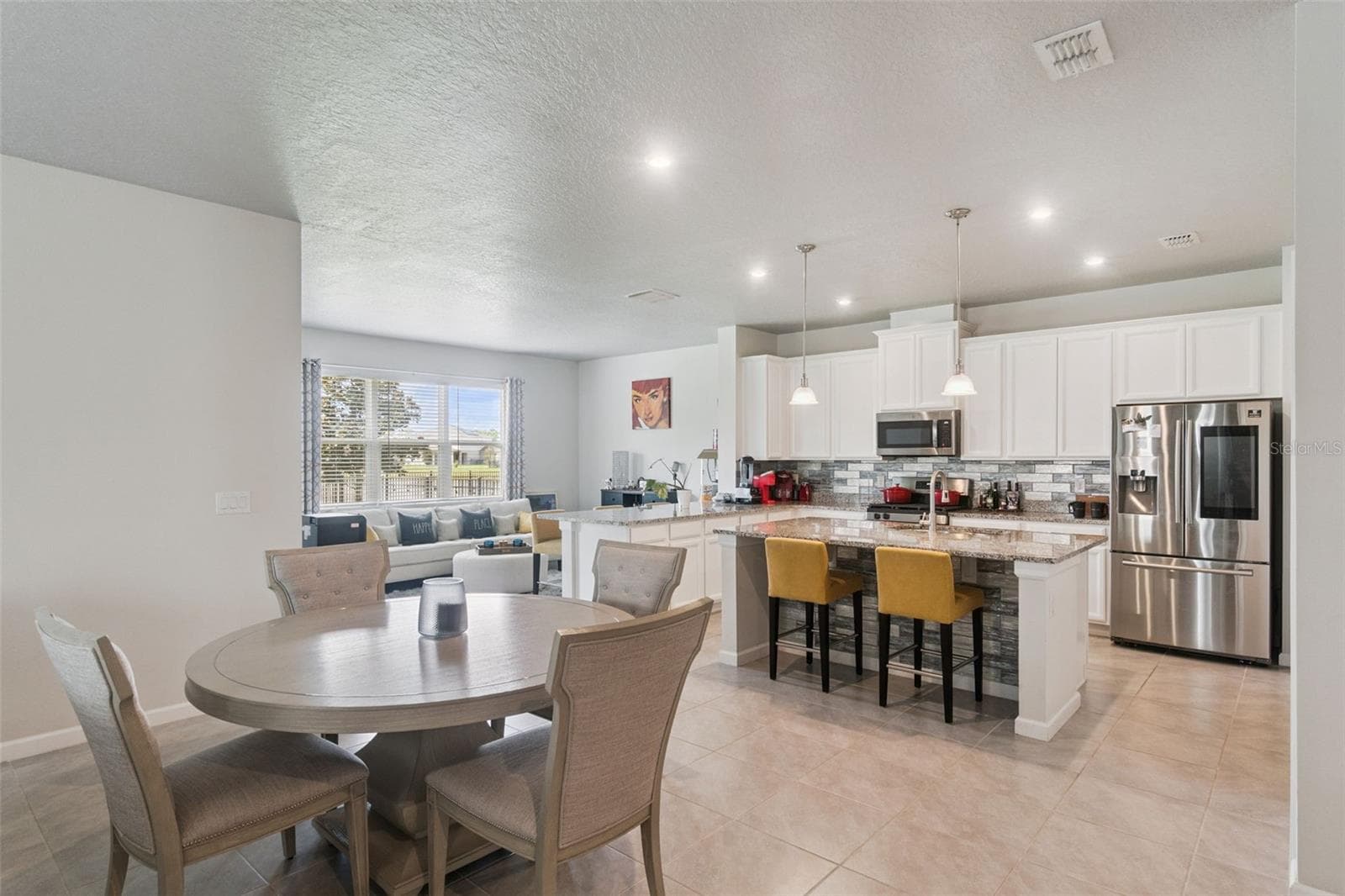 Single Family Residence at 1622 CHELSEA MANOR CIR, DELAND, photo 6 of 33