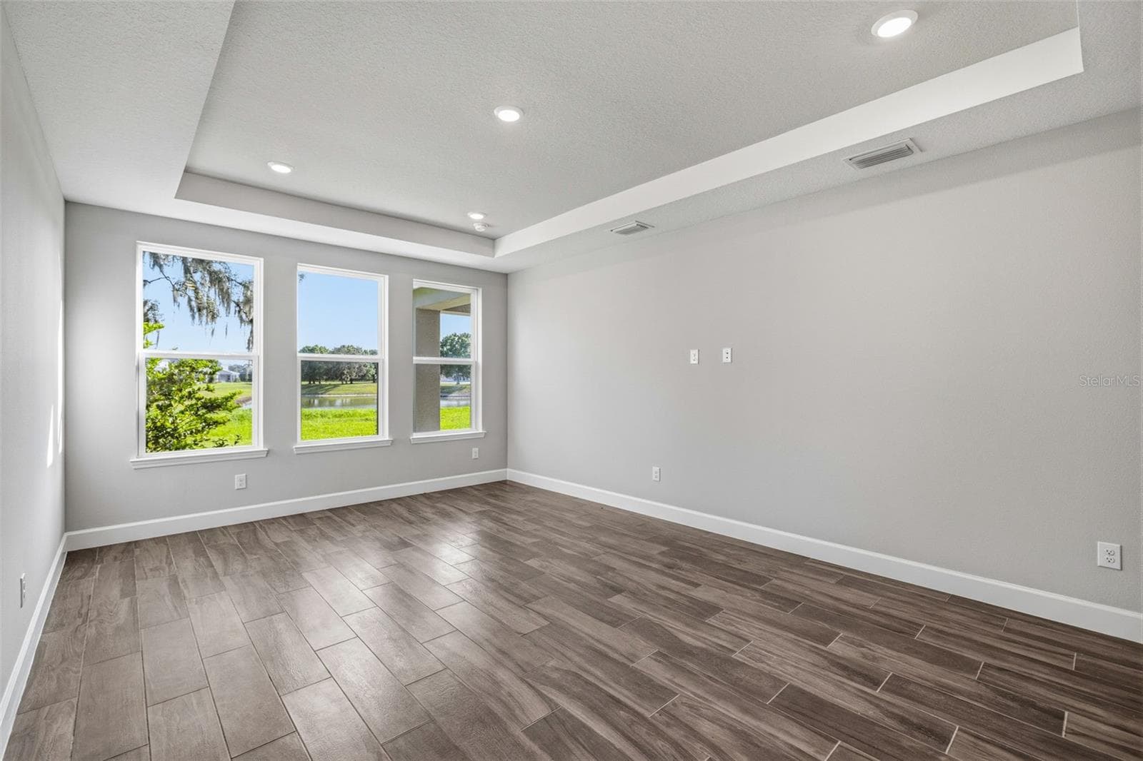 Single Family Residence at 11126 MANOR HOUSE LN, ODESSA, photo 12 of 63